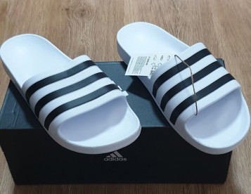 (ზომა 46) ადიდასის სანდლები: Adilette Aqua Slide Sandal